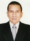 Foto de Dr. Justo Roger Ayala Muñoz