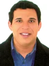 Foto de Dr. Cesar Nolberto Alejandro Fuentes Davila