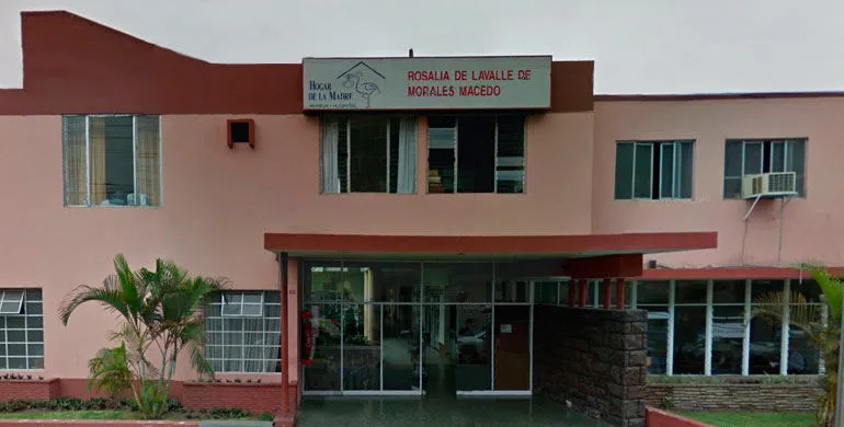 Hogar de la Madre Clinica-Hospital en Miraflores, Lima