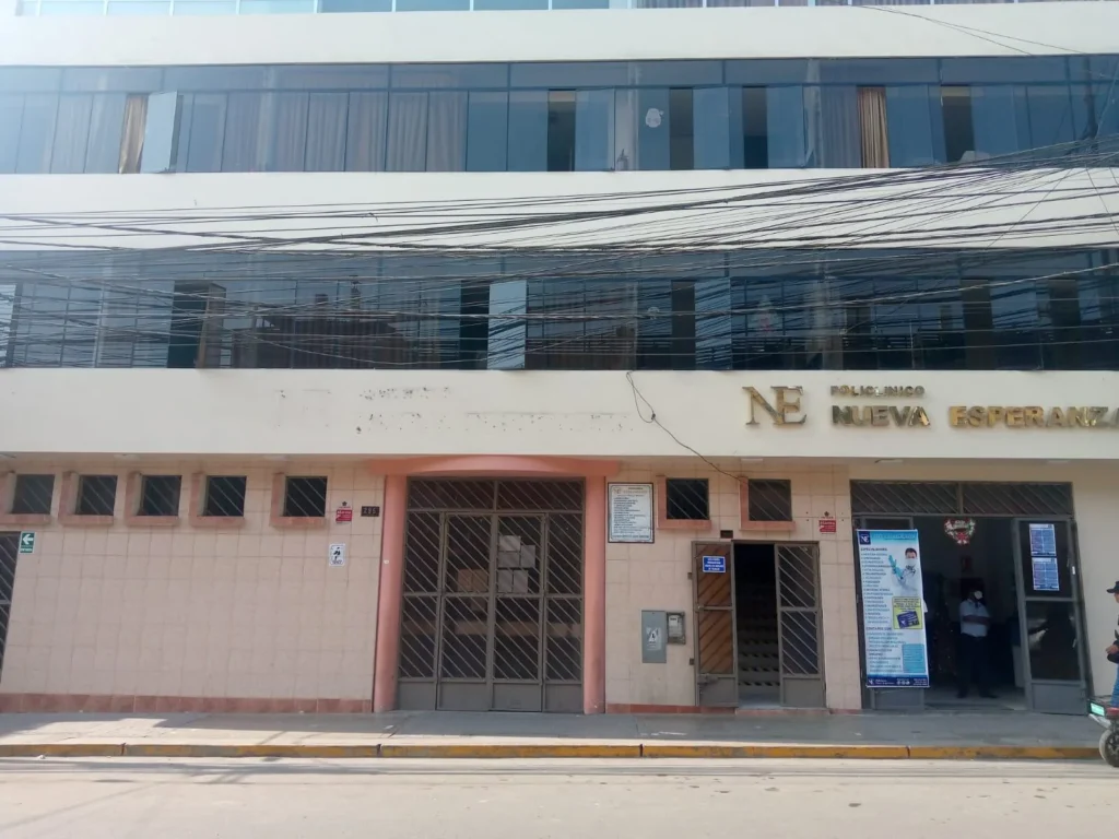 Policlinico Nueva Esperanza E.I.R.L. en Huaral, Lima