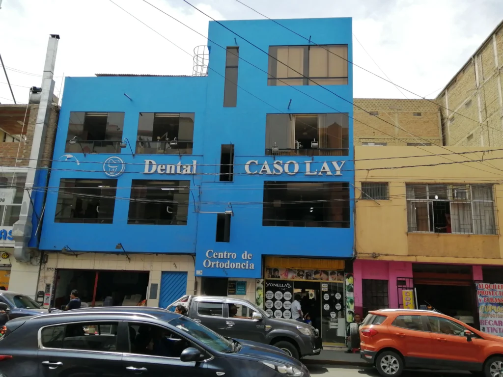 Clinica Dental Caso Lay Srl en Chiclayo, Lambayeque