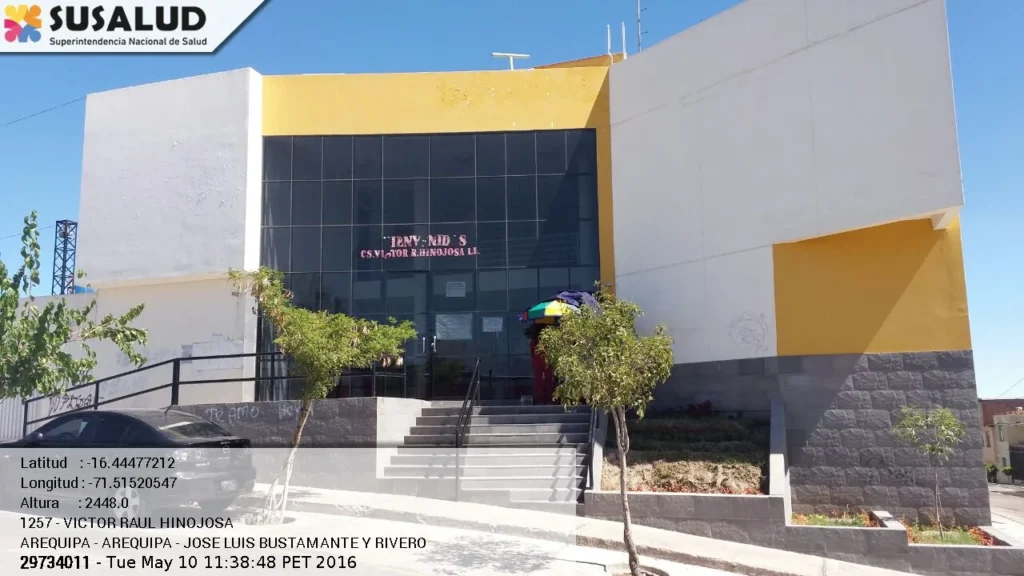 Centro de Salud Victor Raul Hinojosa Llerena en Jose Luis Bustamante Y Rivero, Arequipa