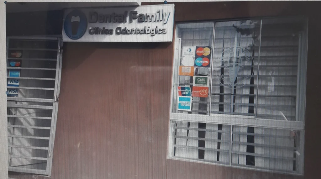 Clinica Odontologica Dental Family en Chiclayo, Lambayeque