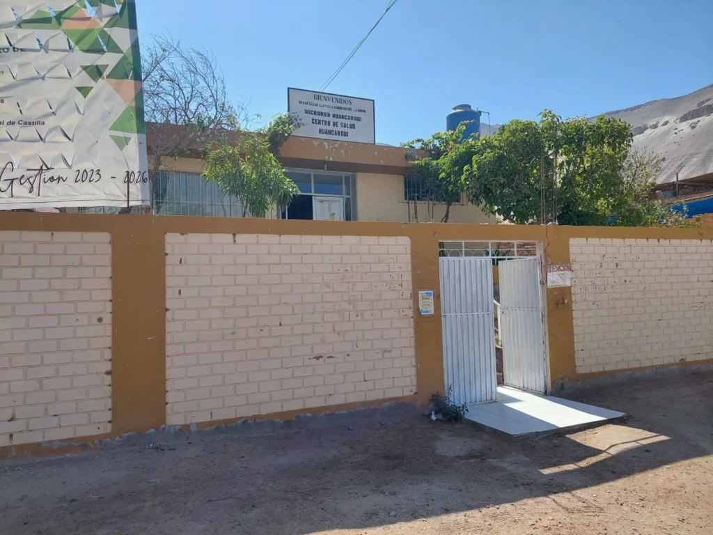 Centro de Salud Huancarqui en Arequipa