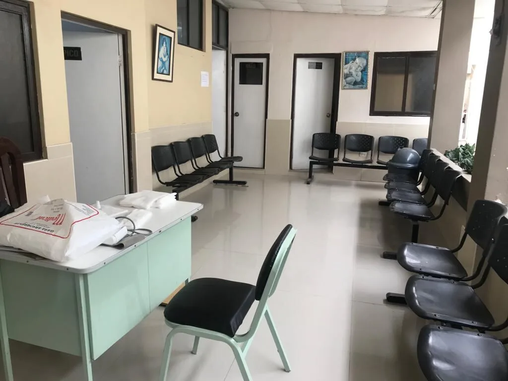 Centro Medico Virgen de Monserrat en Tambo Grande, Piura
