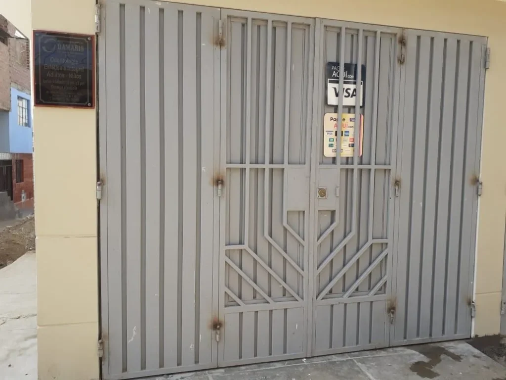 Consultorio Dental Damaris en San Juan de Lurigancho, Lima
