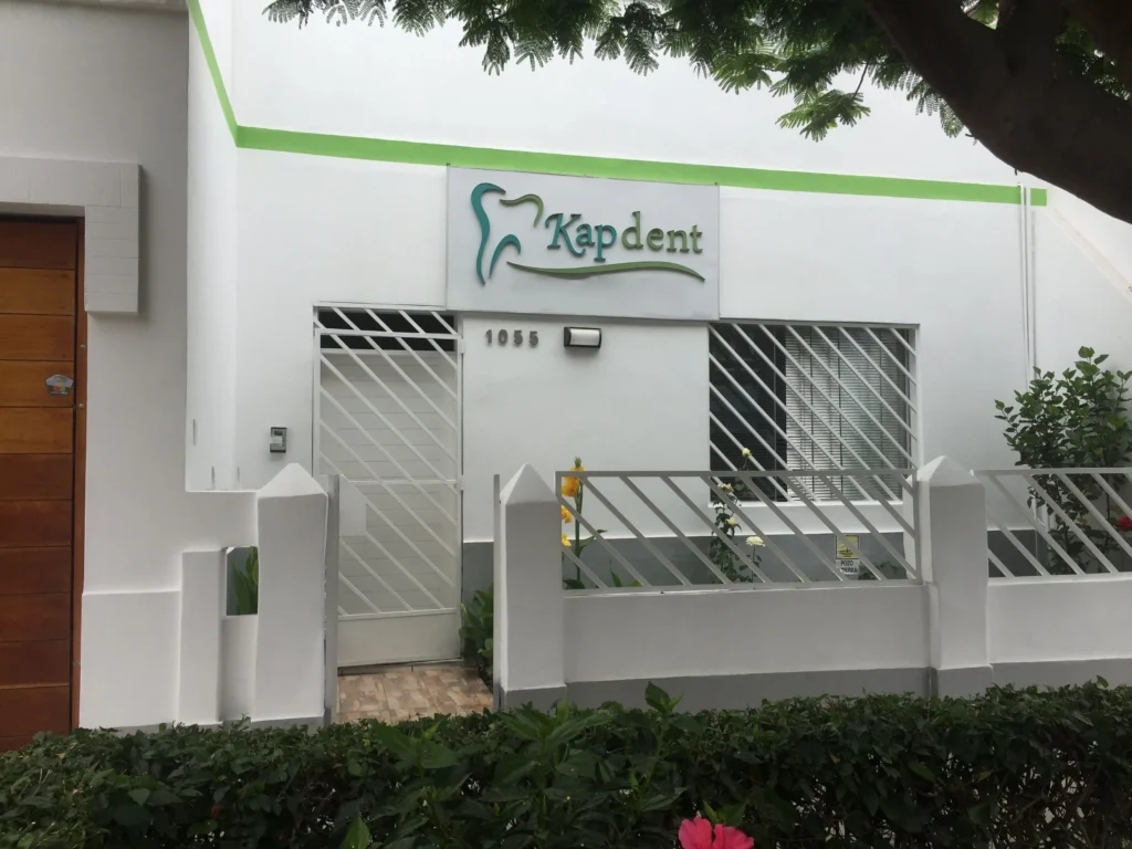 Kapdent en Jesus Maria, Lima