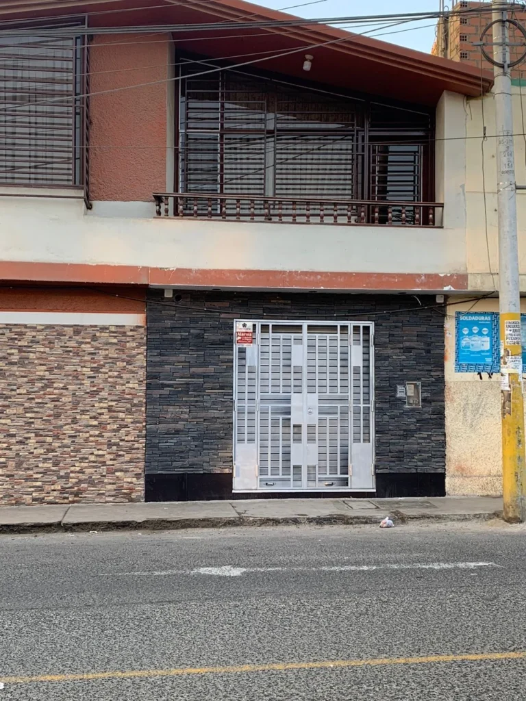 Centro Odontologico Especializado Dentally en Huacho, Lima