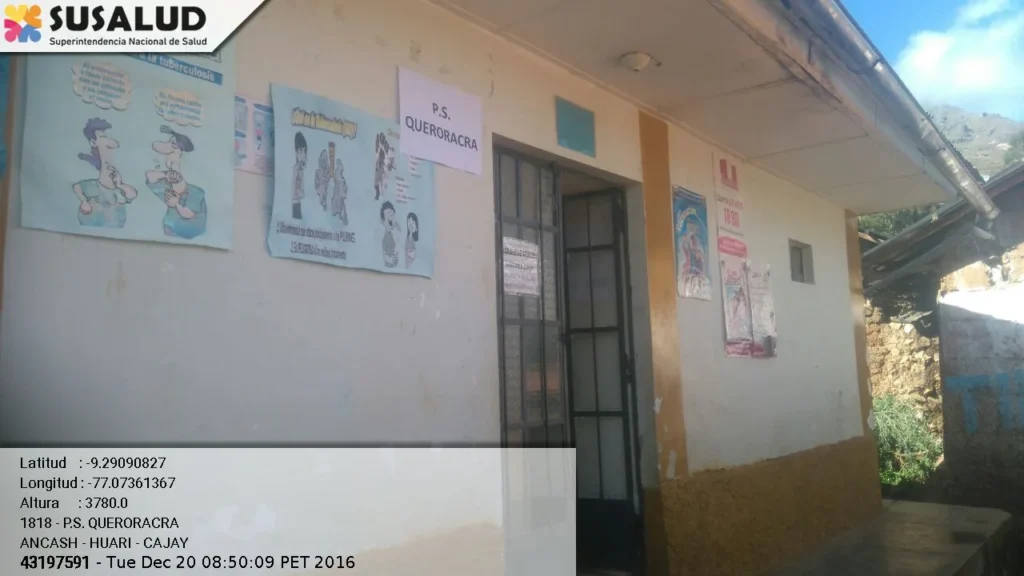 Puesto de Salud Queroracra en Cajay, Ancash