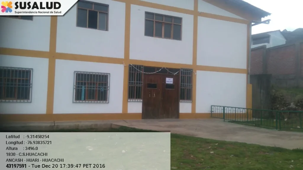 Puesto de Salud Huacachi en Ancash