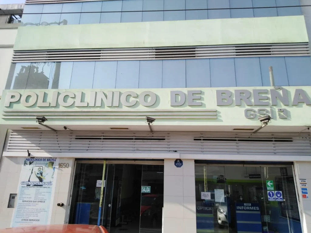 Policlinico de Breña en Lima