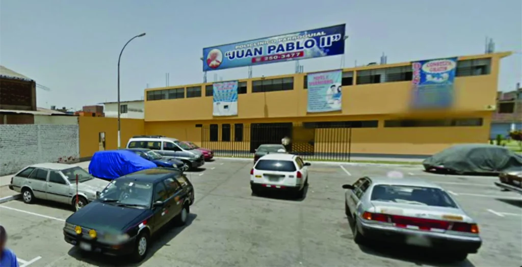 Policlinico Parroquial Juan Pablo II en Los Olivos, Lima