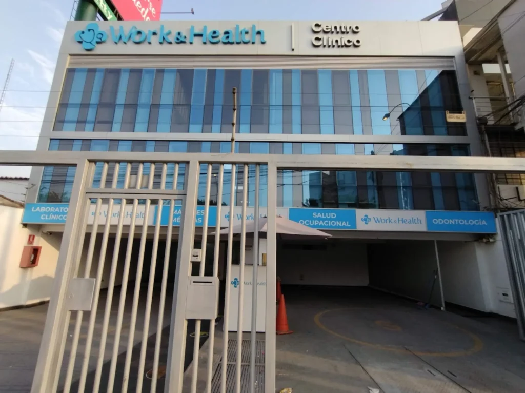 Work & Health Centro Clinico en Santiago de Surco, Lima