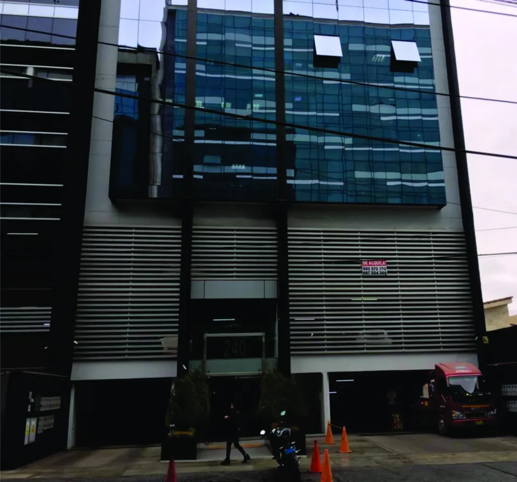 Ident en Santiago de Surco, Lima