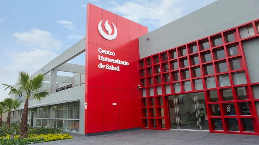 Centro Universitario de Salud en Chorrillos, Lima