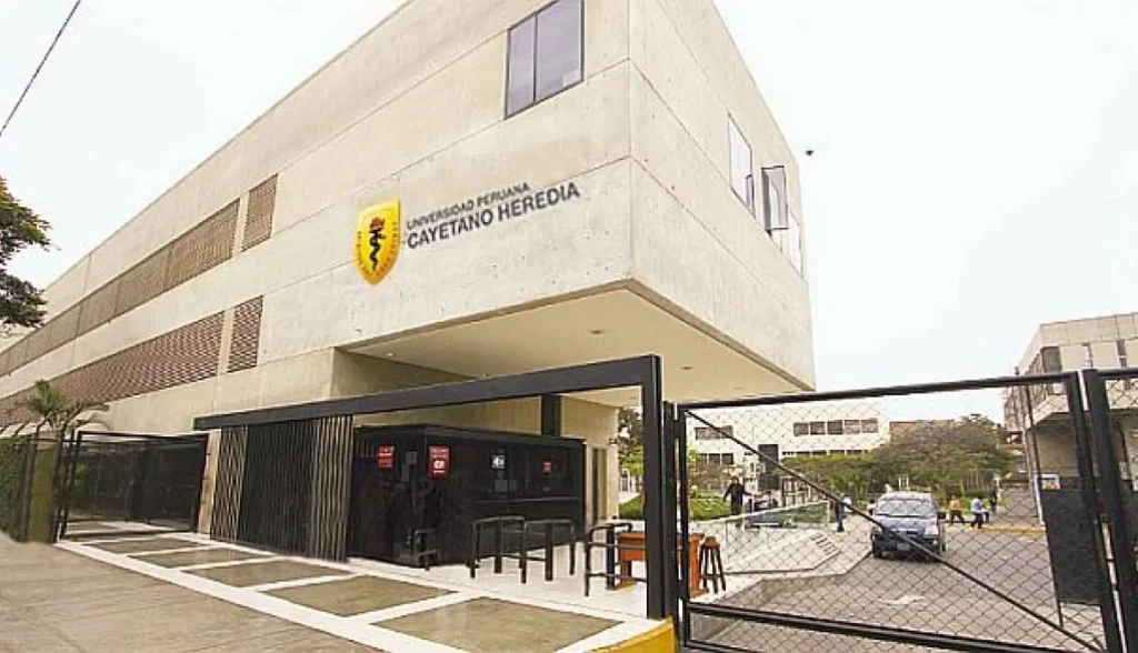 Centro de Medicina de Rehabilitaciòn «francisco Tejada Reategui en San Martin de Porres, Lima