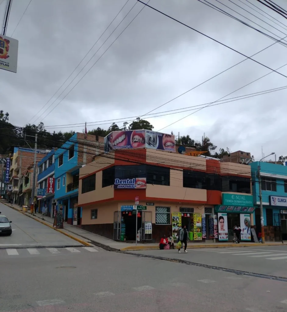 Consultorio Dental: «juan Pablo II en Andahuaylas, Apurimac