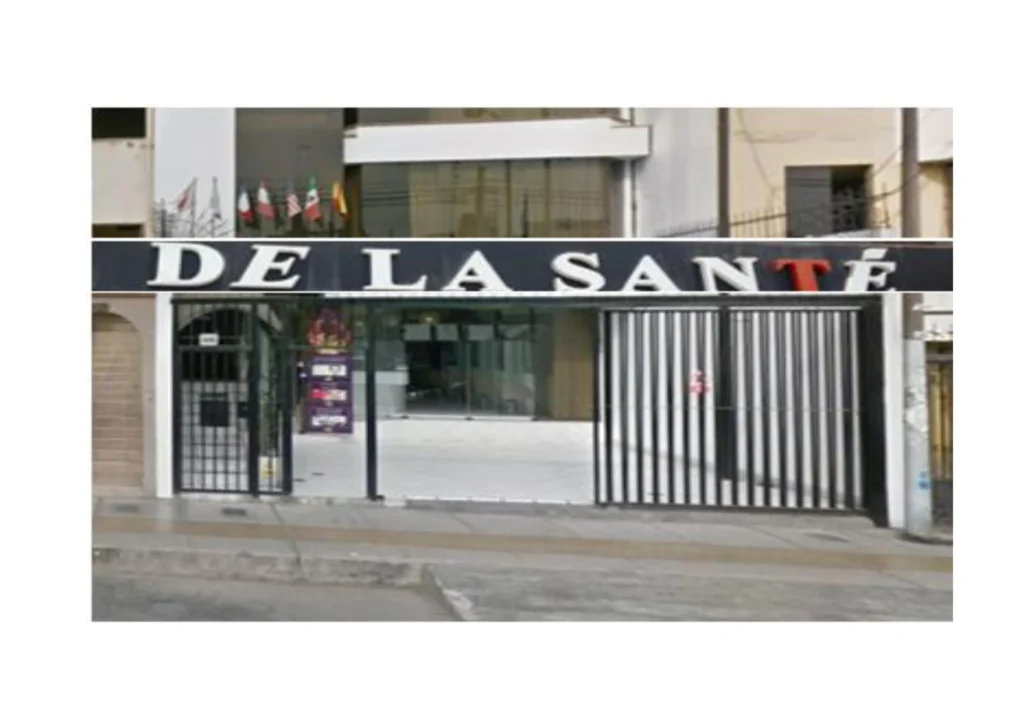 De la Sante en La Molina, Lima