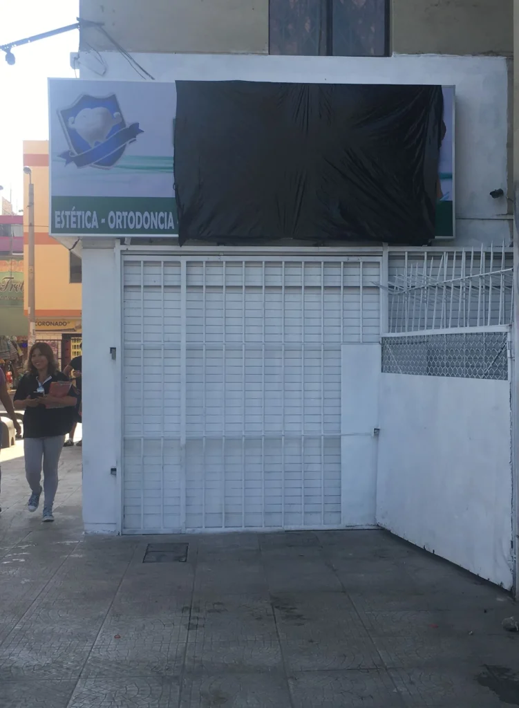 Dra. Alvarez Consultorio Odontológico Especializado en Los Olivos, Lima