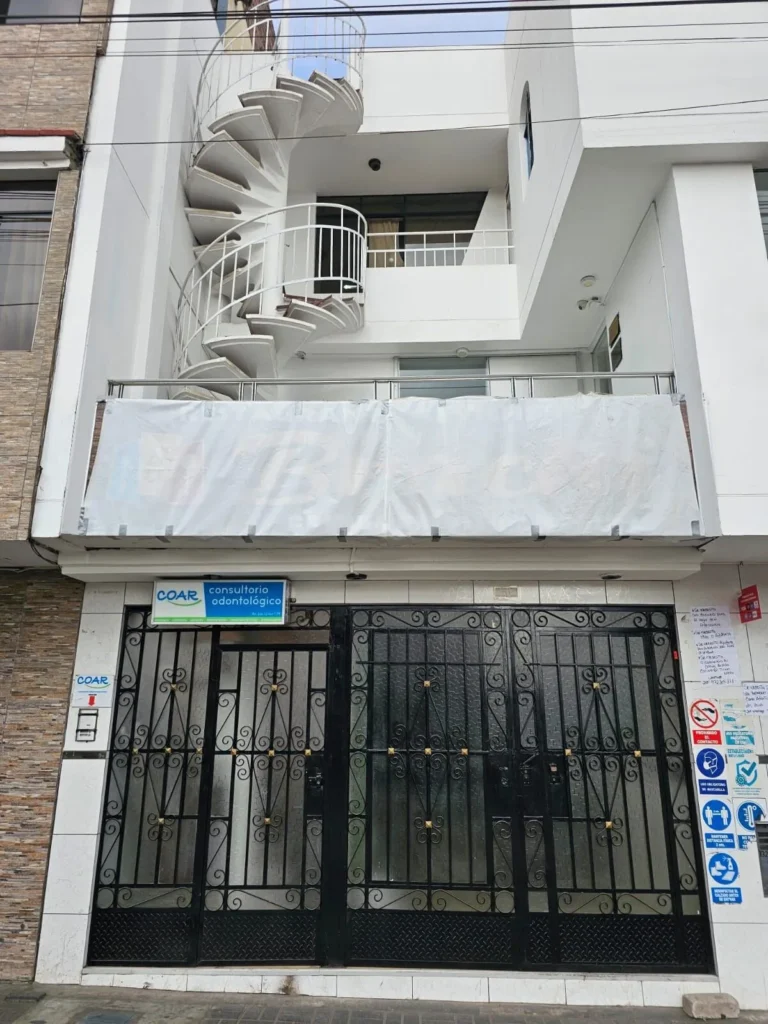 Coar Consultorio Odontológico Arias en San Juan de Miraflores, Lima