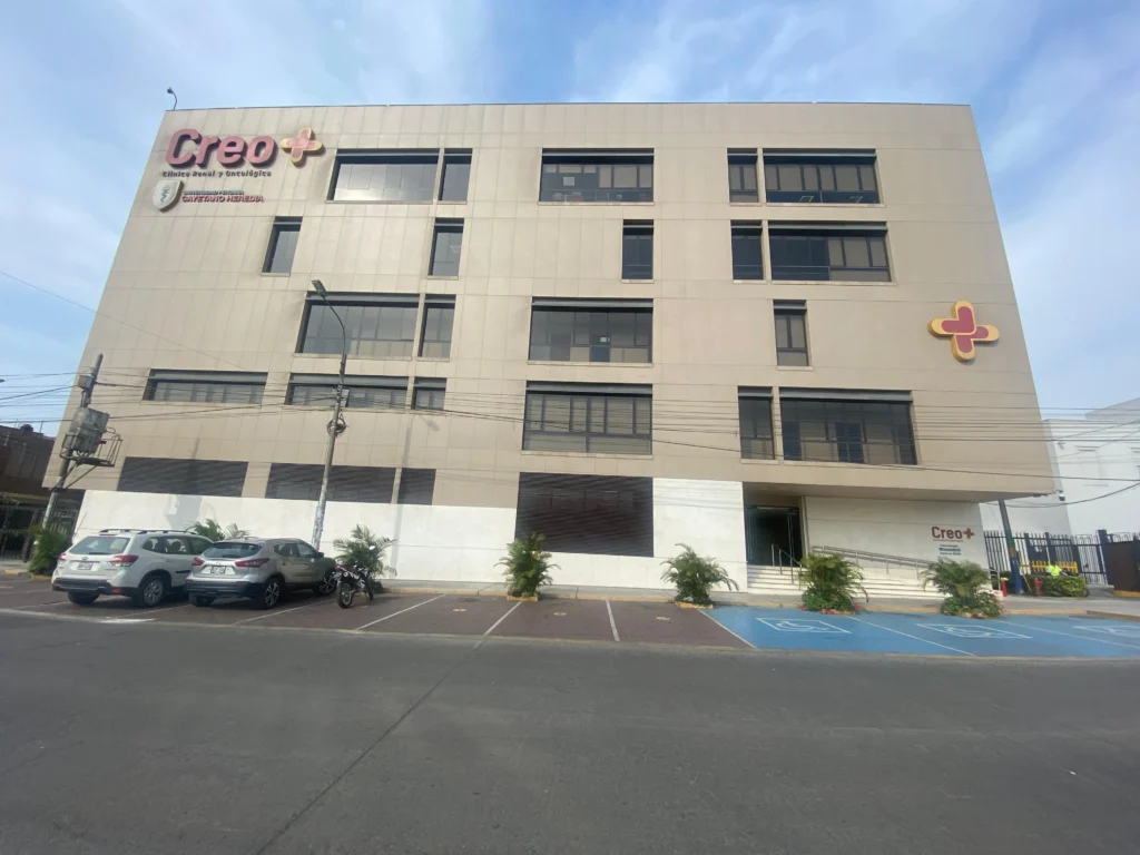 Creo Clínica Renal y Oncológica en San Martin de Porres, Lima