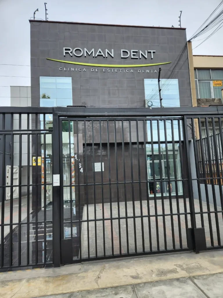 Romandent en San Isidro, Lima