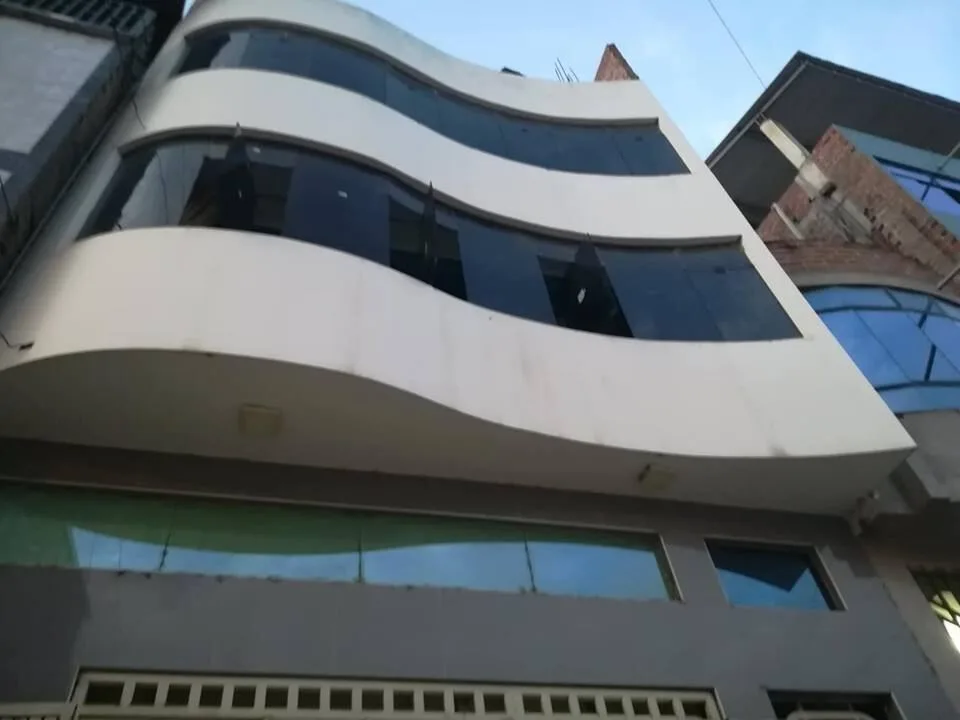 Centro Médico «mas Q’ Salud» S.r.l. en Jaen, Cajamarca