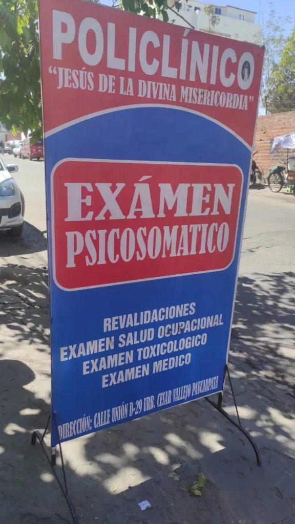 Policlinico Jesus de la Divina Misericordia en Paucarpata, Arequipa