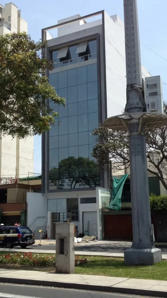 Centro Medico Cesar Vallejo en Lince, Lima