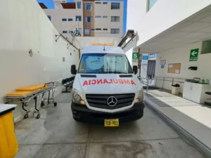 Unidad de Emergencia Móvil Clinica Carita Feliz