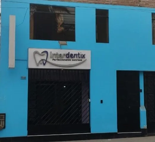 Interdentic en San Juan de Miraflores, Lima