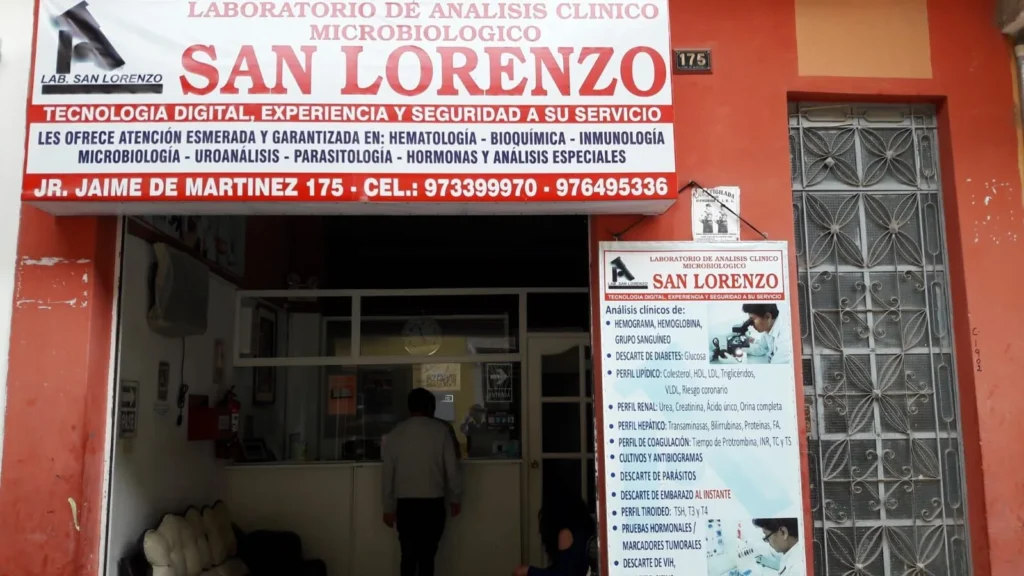 Laboratorio de Análisis Clínicos Microbio San Lorenzo en Bambamarca, Cajamarca