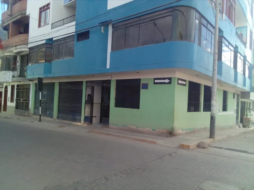 Policlinico Cruz Verde en Carhuaz, Ancash