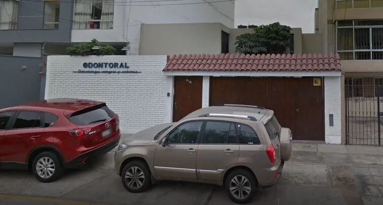 Consultorios Odontologicos Odontoral en San Borja, Lima