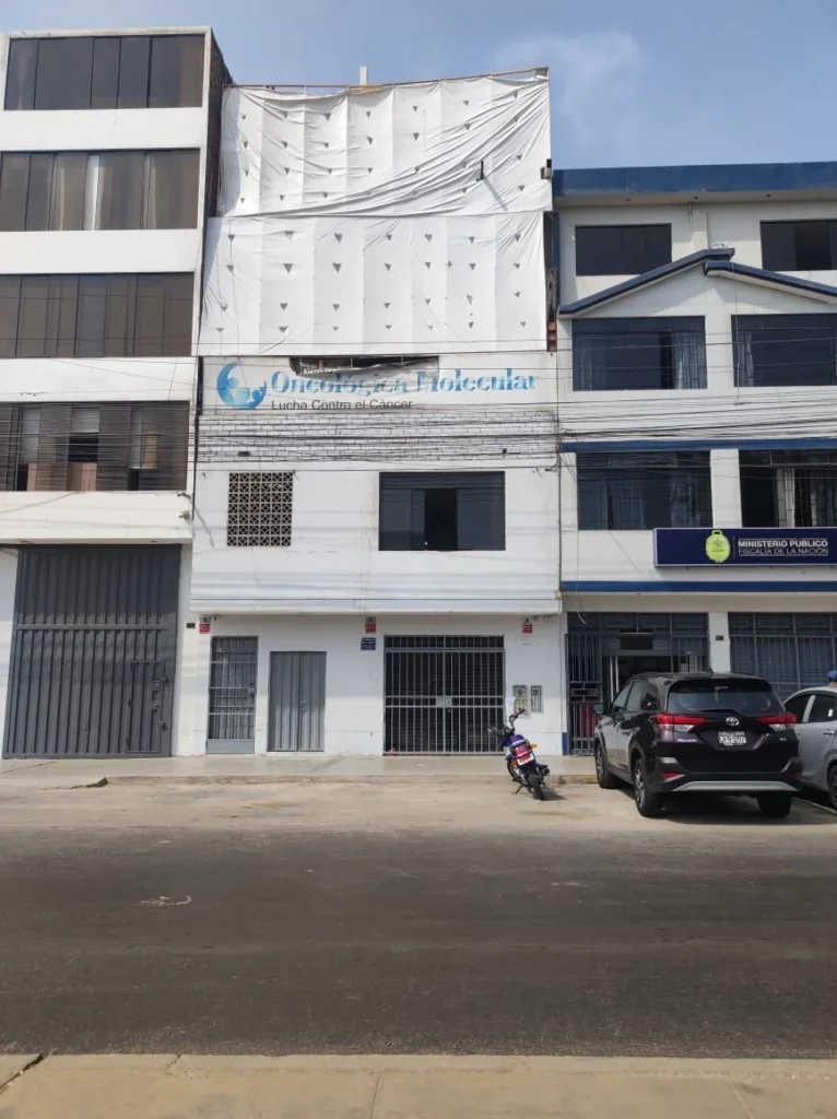 Unidad Oncologica Molecular Peruana en Los Olivos, Lima