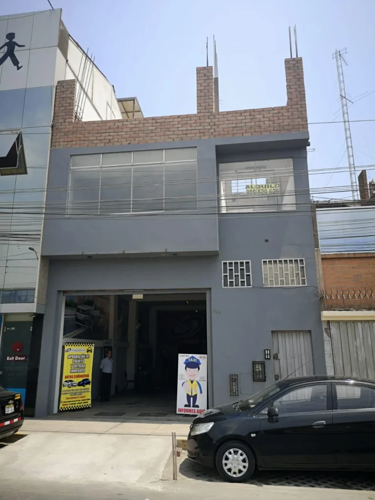 Servicios de Salud & Licencias S.A.C. en Los Olivos, Lima