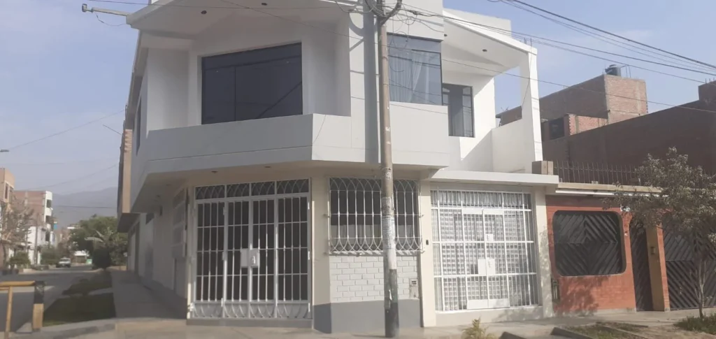 Consultorio Odontológico Vicdent en Comas, Lima