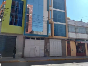 Policlinico Jesus de Nazaret E.I.R.L.