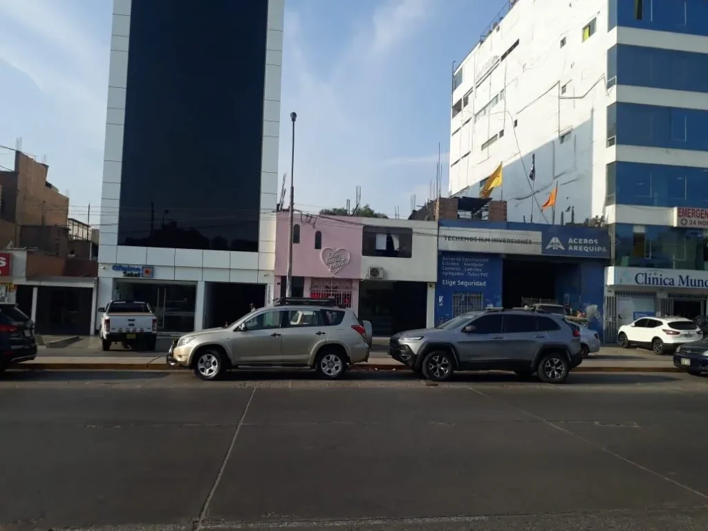 Centro Medico Pediatrico en Los Olivos, Lima