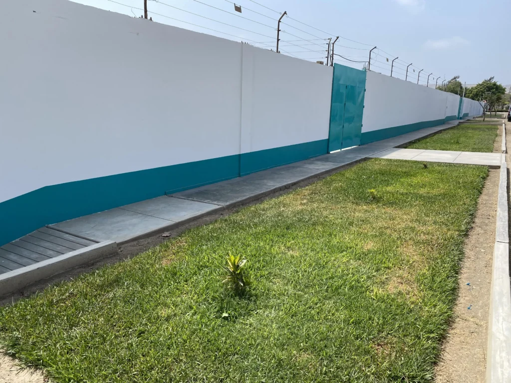 Policlinico San Josemaria Escriva de Balaguer en San Vicente de Cañete, Lima