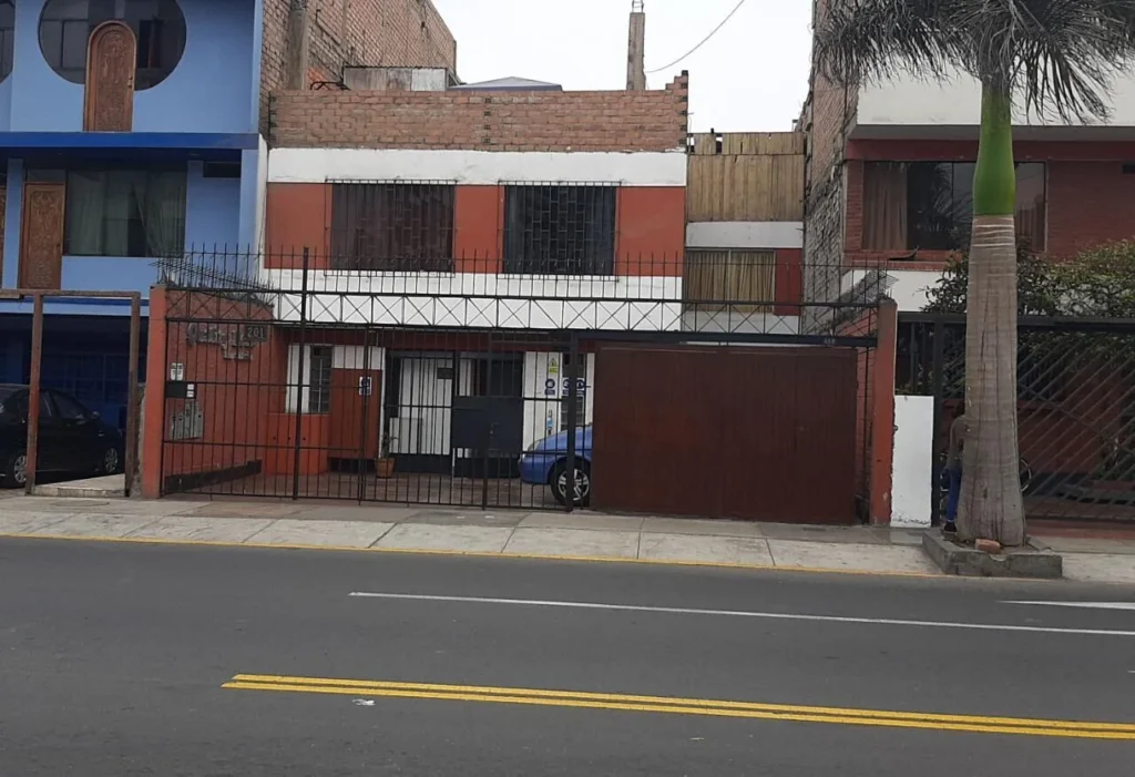 Quality Dent en San Miguel, Lima