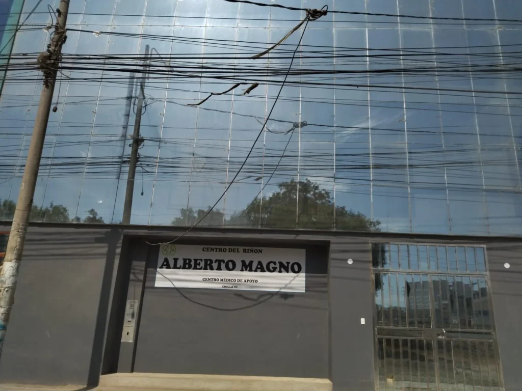 Centro del Riñon Alberto Magno en Chiclayo, Lambayeque