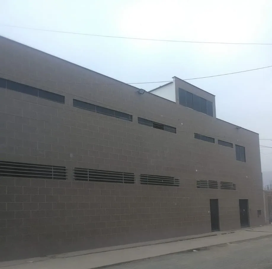 Centro de Dialisis Virgen de Chapi Sac en Puente Piedra, Lima