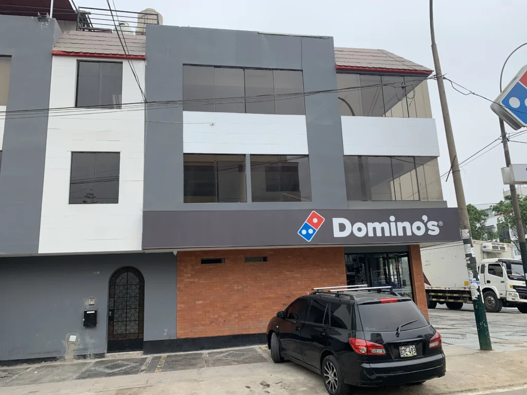 A&m Consultorio Odontologico Integral en La Molina, Lima