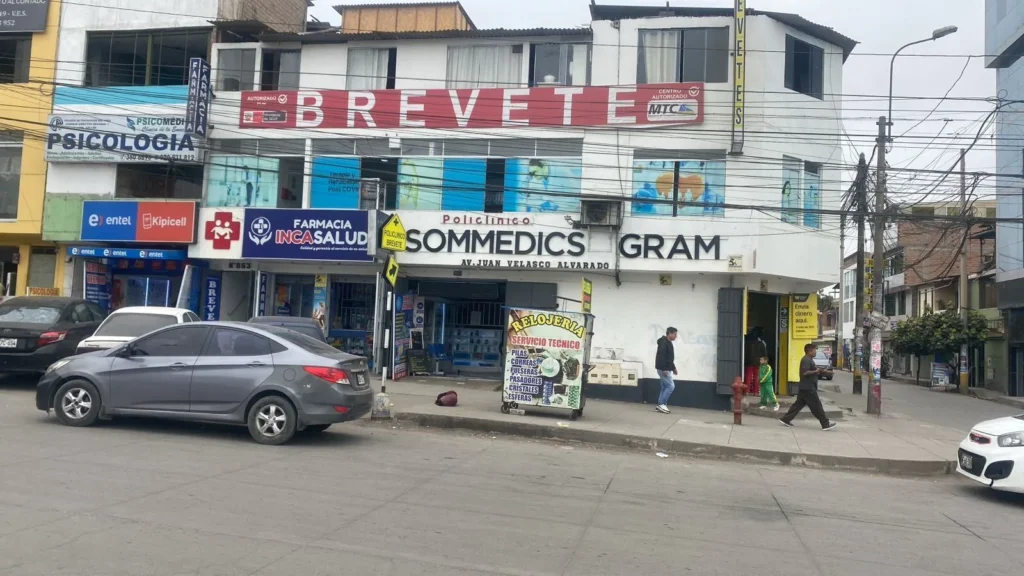 Policlinico Sommedics Gram en Villa El Salvador, Lima
