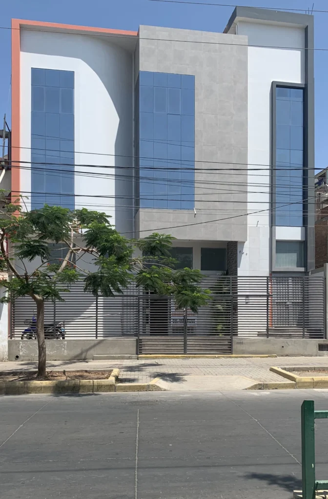 Consultorios Medicos Santa Fe en Sullana, Piura