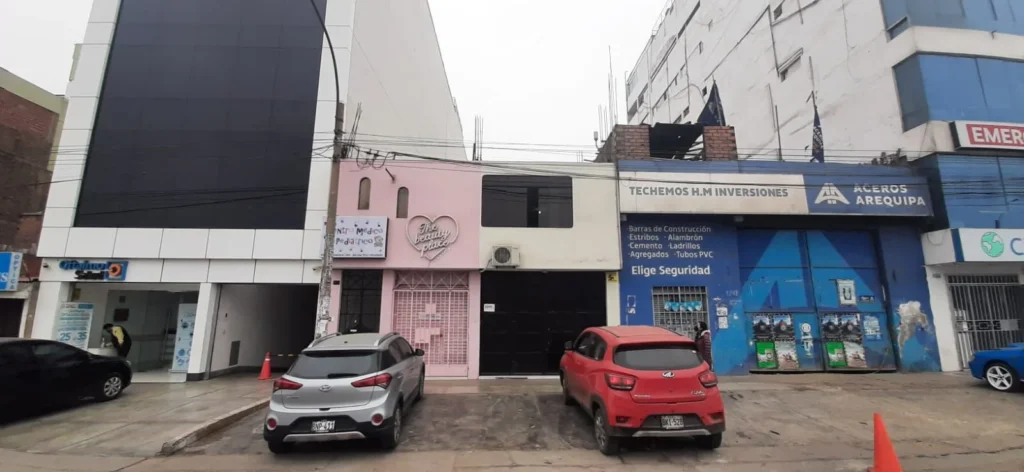Ccori Sumaq Dent en Los Olivos, Lima