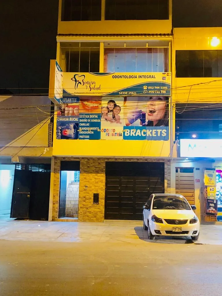Sonrisa y Salud Eirl en Los Olivos, Lima