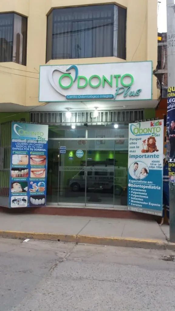 Centro Odontologico Integral Odontoplus en Huancayo, Junin