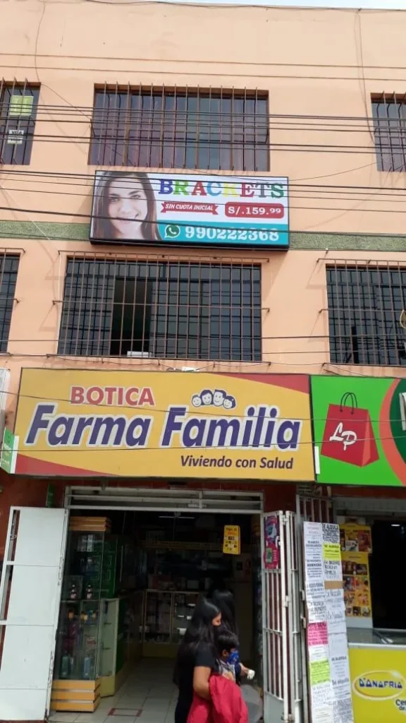 Dental Karisma en Los Olivos, Lima